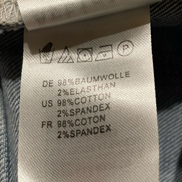 NEW! Slim Straight Jeans in Light Blue Vintage Wash, Distressed Knees 32 x 31 - Picture 11 of 13